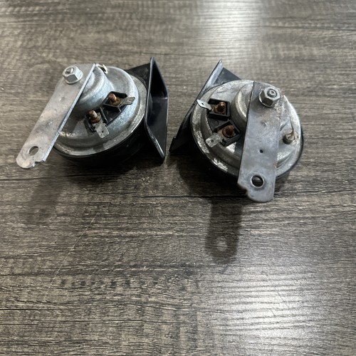 Fits 11 - 20 DODGE GRAND CARAVAN High & Low Tone Horn Signal Set Of 2 5026986AD - Picture 2 of 2