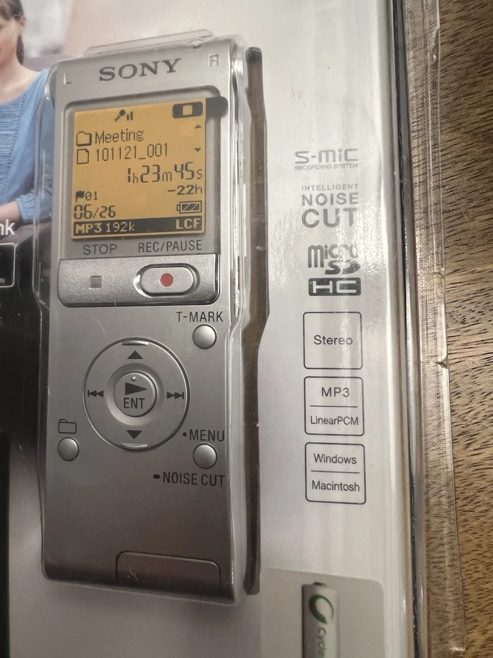 SONY Stereo Digital Voice Recorder ICD-UX512 2gb Thumb Drive MP3 Player SDSlot - Image 2 of 4