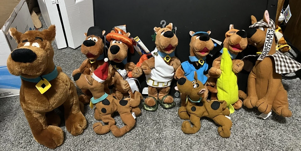 Scooby-Doo Plush Lot of  9 Warner Bros Bean Bag New with Tags 1990's & 12"  - Image 2 of 4
