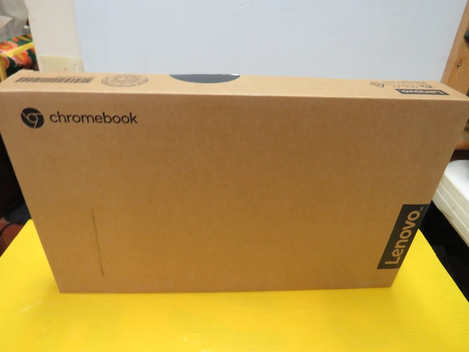 💻😍 Lenovo 300e Chromebook 2nd Gen 82CE0000US 11.6" HD Touchscreen laptop - Image 4 of 4