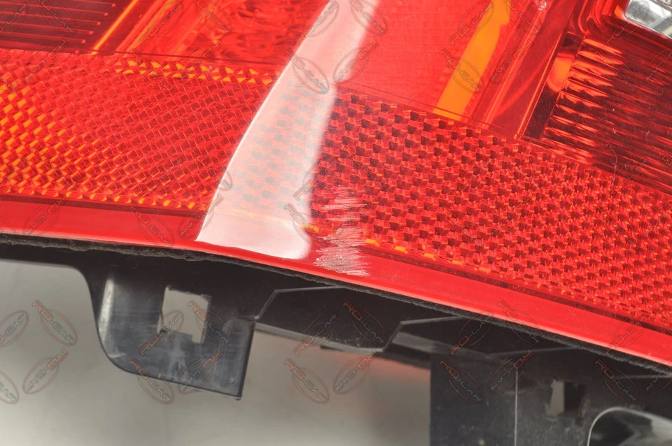 VOLVO V60 I Luz Trasera Izquierda 31214963 - Imagen 3 de 4