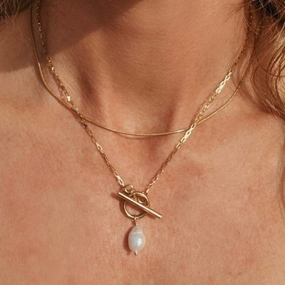 Baroque Pearl Pendant Necklace Gold Toggle Clasp Waterproof Non Tarnish Necklace