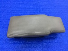 2003-2007 Lincoln Town Car Beige Tan Parchment Center Console Armrest Lid Oem