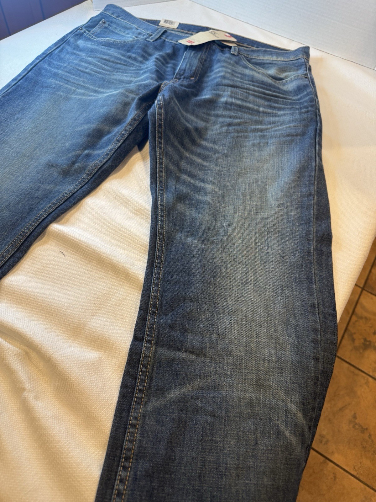 NWT Levi’s 527 Slim Bootcut Fit Denim Blue Jeans 36x34 Western Country 2018 thumbnail 13