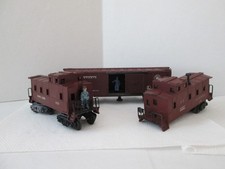 Lionel Lot of 3 Train Cars 1 Pennsylvania Box Car, 2 Cabooses 1 Lionel, 1 SP