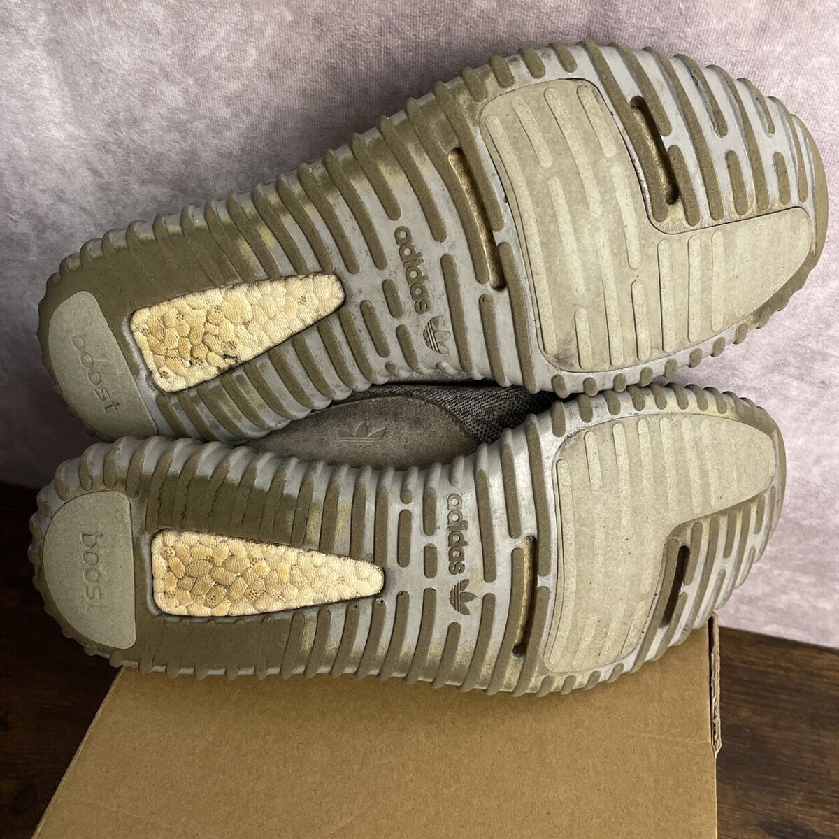 Adidas Yeezy Boost 350 V1 Moonrock Size 11 AQ2660 Authentic Adidas Yeezy Boost 350 V1 Moonrock Size 11 AQ2660 Authentic