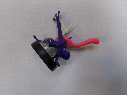Nintendo Amiibo Super Smash Bros. Greninja - Picture 4 of 4