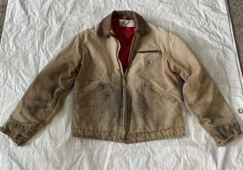 Carhartt Detroit Jacket 6QLJ Red Quilt Lined Faded Distressed Coat 90's Vintage - Picture 4 of 24