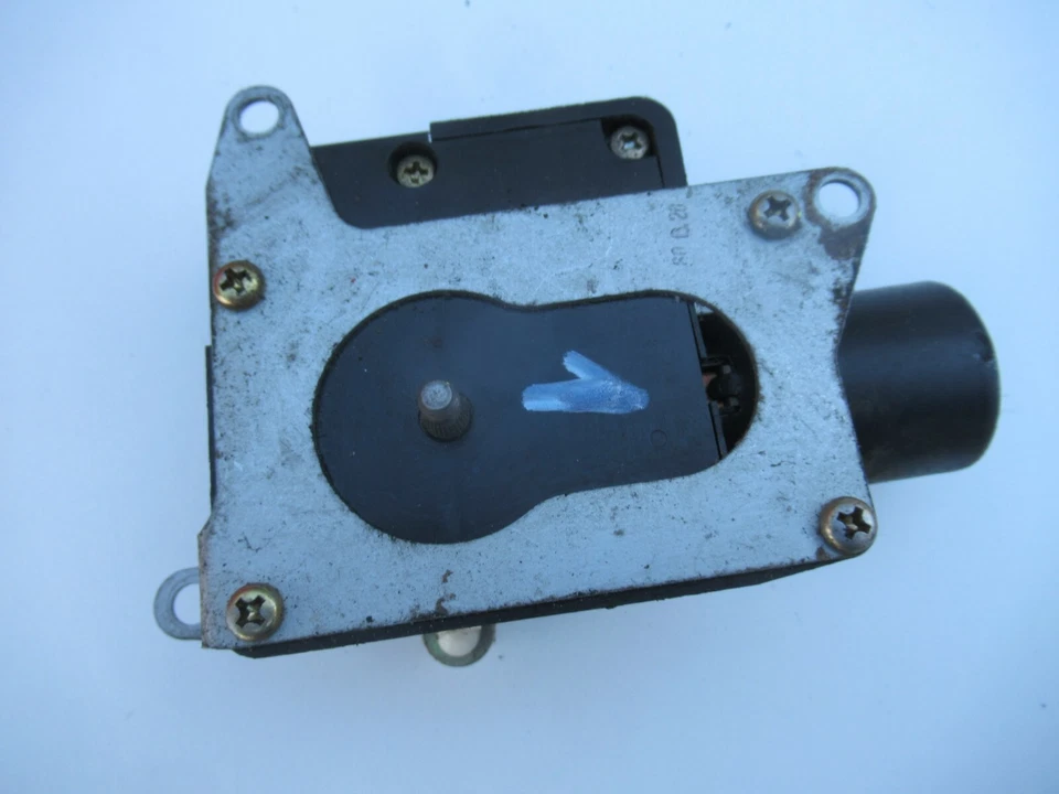 Motor solenoide control aleta calentador turbo Porsche 944/968 0637000101 #1 C#264 FL Foto 3 de 4