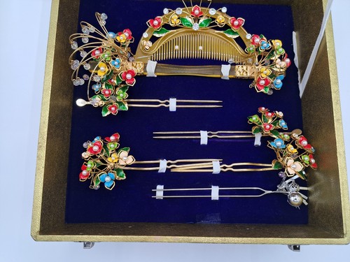 Japanese Hair Ornaments Set In Box Kanzashi Hair pin & Kushi comb For Wedding - Picture 11 of 19