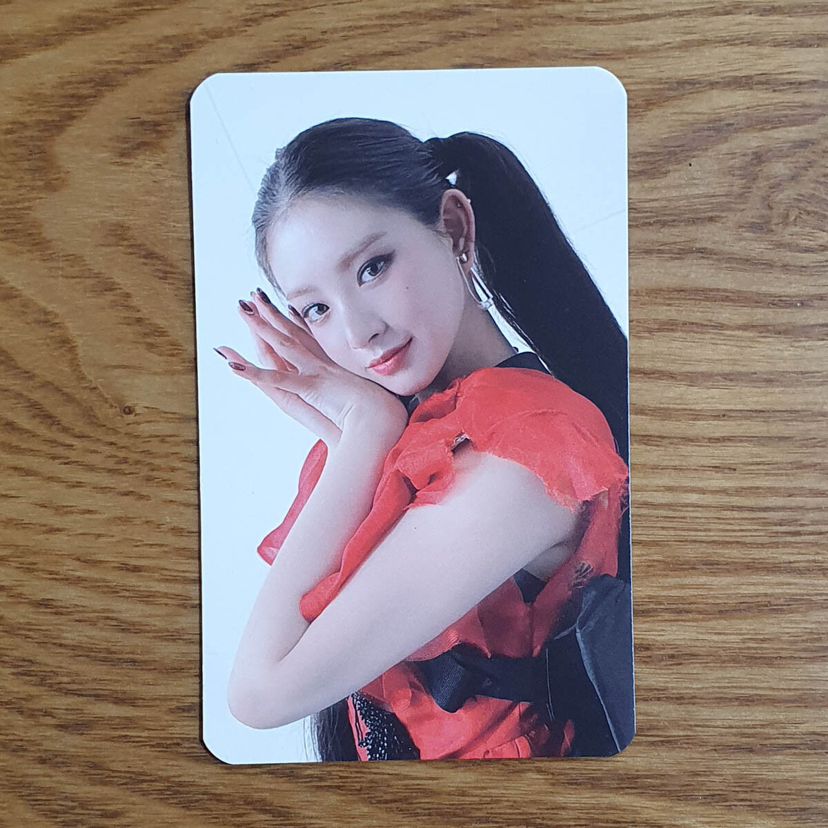 Yiren Official Photocard Everglow 3rd Single Album Last Melody