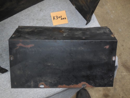 Muffler Box Shroud 703-0561 IH-106204-C1/C2 Cub Cadet Models 1200 1250 1450 1650 - Picture 3 of 5