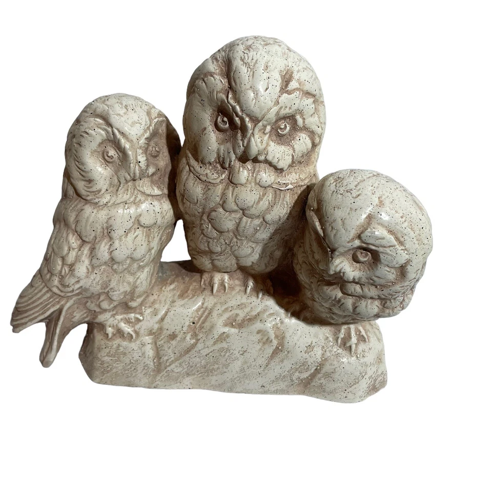 Estátua de corujas vintage aparência natural Northvale NJ design artes resina giz - Imagem 3 de 4