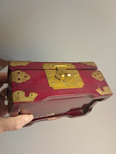 Vintage Wood & Brass Chinese Jewelry Box 302 Jade Inlay Red Silk Lined 6.5"L - Picture 13 of 21