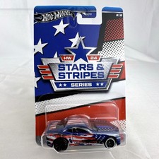 Hot Wheels 1:64 2013 Chevrolet COPO Camaro Stars & Stripes Series Diecast 2/5