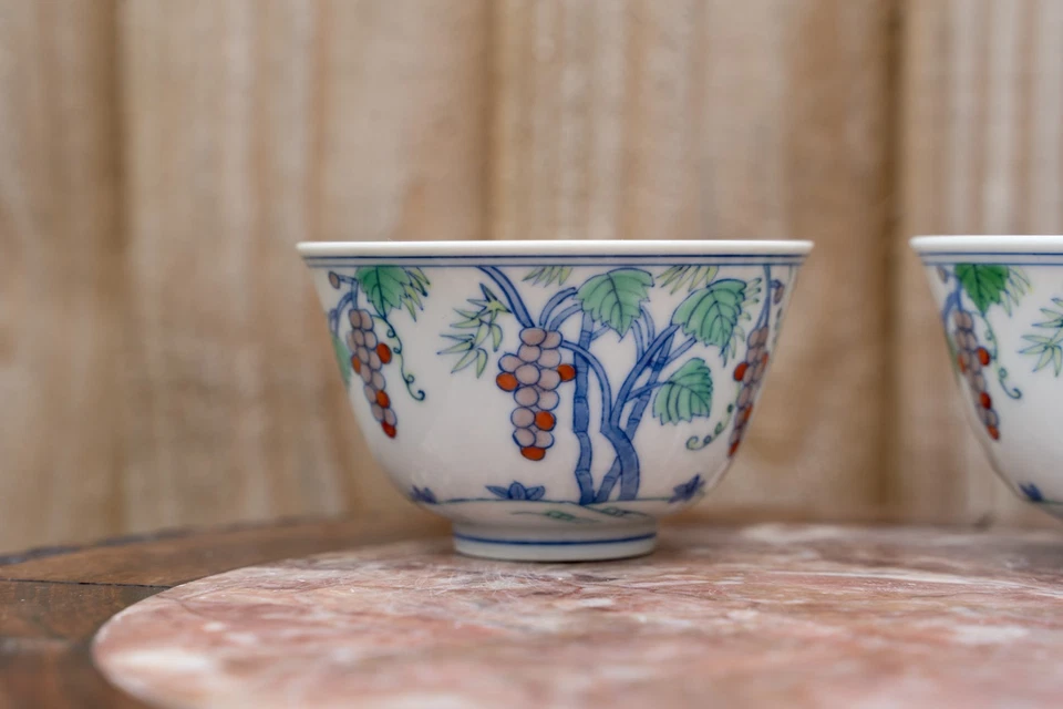 Par de tazas chinas Doucai de 5 cm de alto 8 cm de diámetro Foto 2 de 4