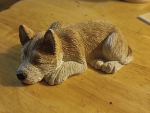 Vintage Sandicast "Igloo" Sleeping Husky Dog Figurine Sandra Brue S 30
