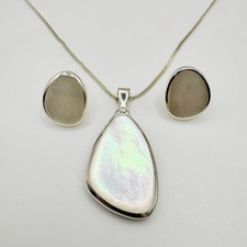 Sterling Silver Mother of Pearl Necklace & Earrings Set 925 18 Inch Chain