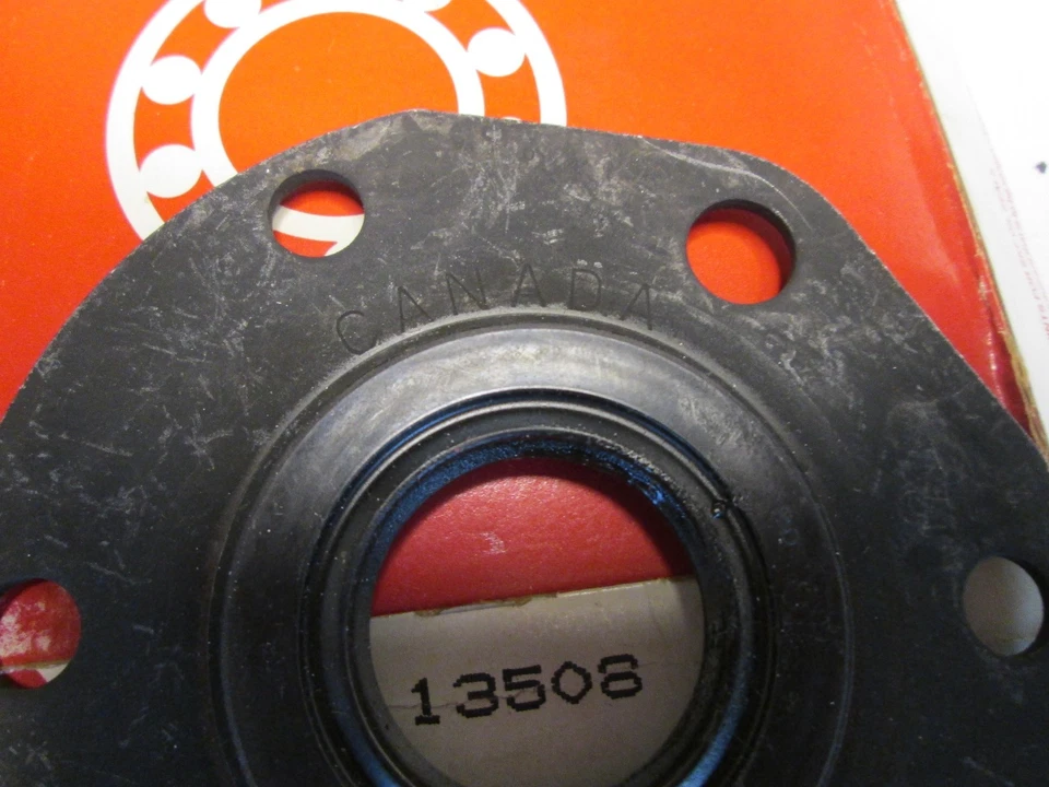 SKF 13508 1976 86 JEEP CJ5 CJ7 AMC RAMBLER SELLO RUEDA TRASERA HECHO EN CANADÁ Foto 3 de 3