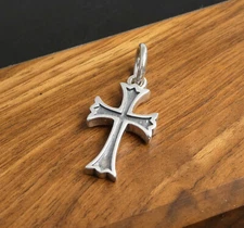 Solid 925 Sterling Silver Small Ornate Cross Pendant Classic Unique Unisex