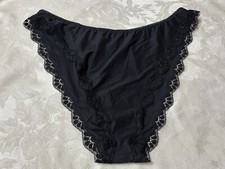 Vtg MAIDENFORM 40329 Tanga Chantilly Lace Hi-Cut Polyester 10/3X Black Panties