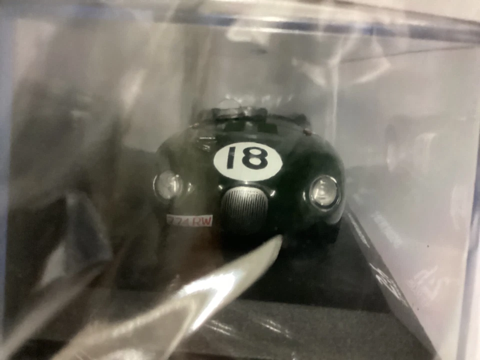 IXO JAGUAR XK120 C , 1953 24h Le Mans die-cast 1/43, Nuova in teca Centauria - Immagine 4 di 4