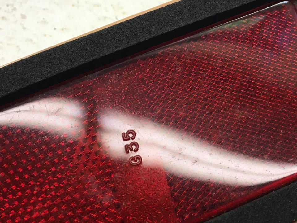 GM NOS 1971 1972 Oldsmobile Delta 88 LH Side Marker Light Lamp 917201 - Image 3 of 4