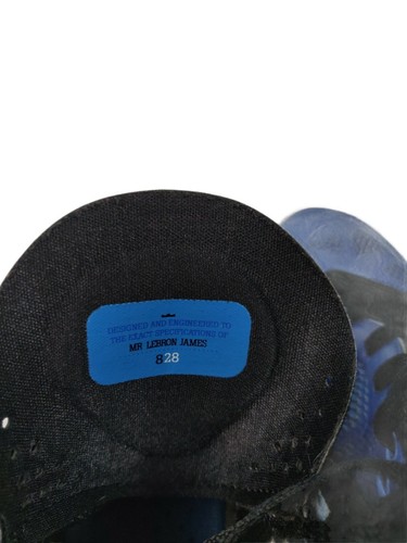 Size 9.5 - Nike Lebron 8 Varsity Royal 2011 441946-400 - Picture 8 of 9