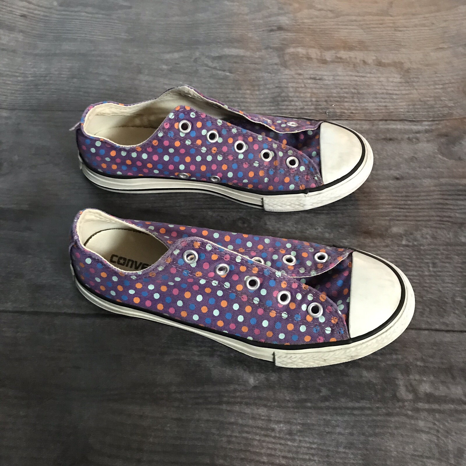 Girl's Converse Purple Polka Dot Sneakers 2.5Y NEEDS LACES