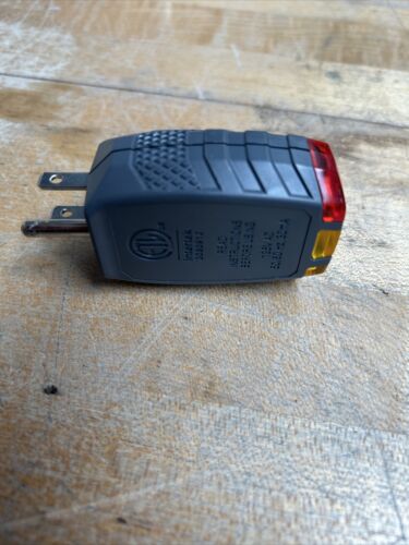 Probador de salida con GFCI eléctrico comercial OTG-102R - Imagen 2 de 4