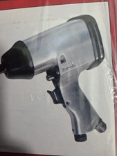 Wood Industries IH-1050AT 0.5 in. Air Impact Wrench, Chrome