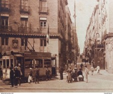 Nantes - Tramway de la Ligne Monselet N°50 - La Place Royale et la Rue Crébillon
