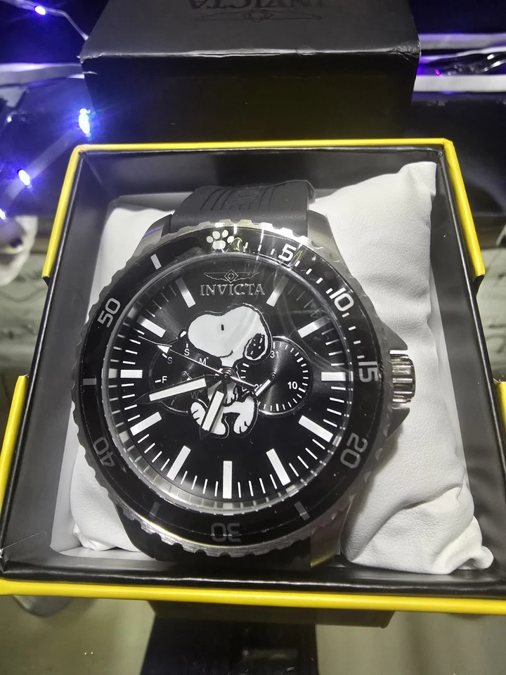 ¡SOLO HOY! Reloj Invicta Snoopy Artículo Coleccionista | Nuevo En Caja | Edición Limitada Foto 2 de 3