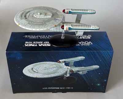 Eaglemoss Star Trek U.S.S. Enterprise NCC-1701 XL Version   w/ Stand & Box