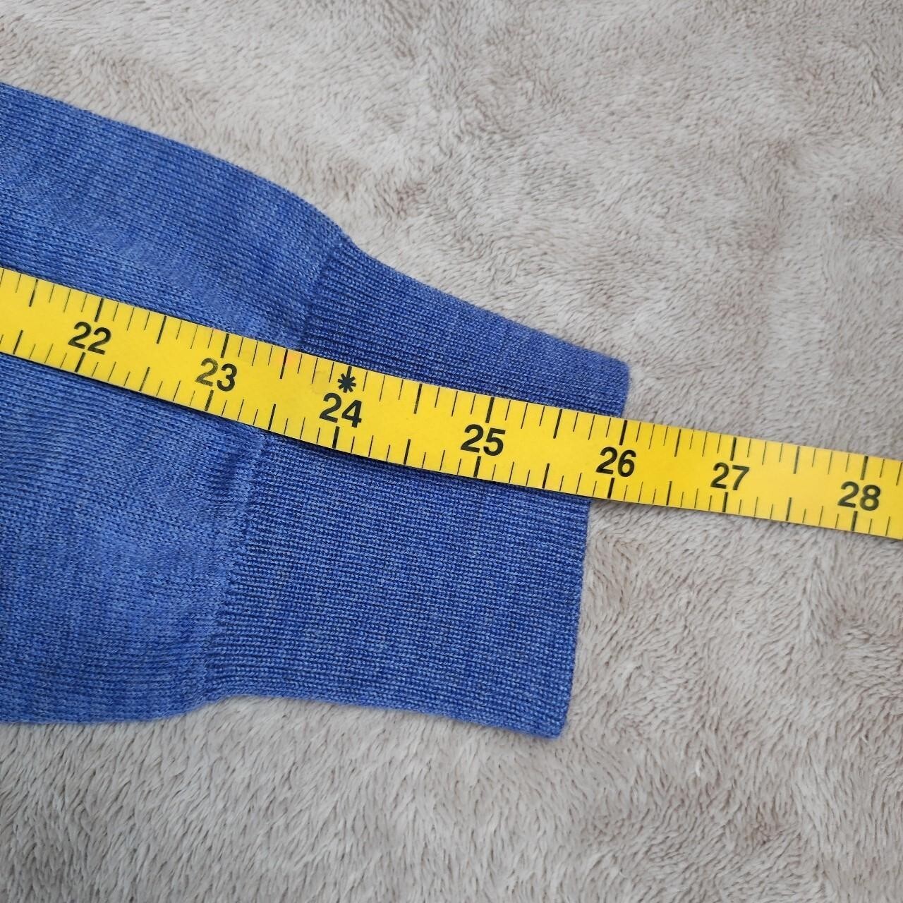 Giordano Blue Mens Sweater Jumper 100percent Wool Lightweight Size Large Modern Fit image 9