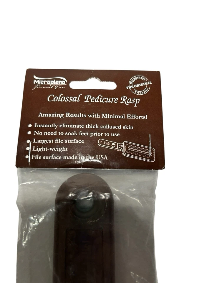 Microplane Colossal Foot File / Pedicure Rasp - Perfect for Calluses - Brown - Image 2 of 4