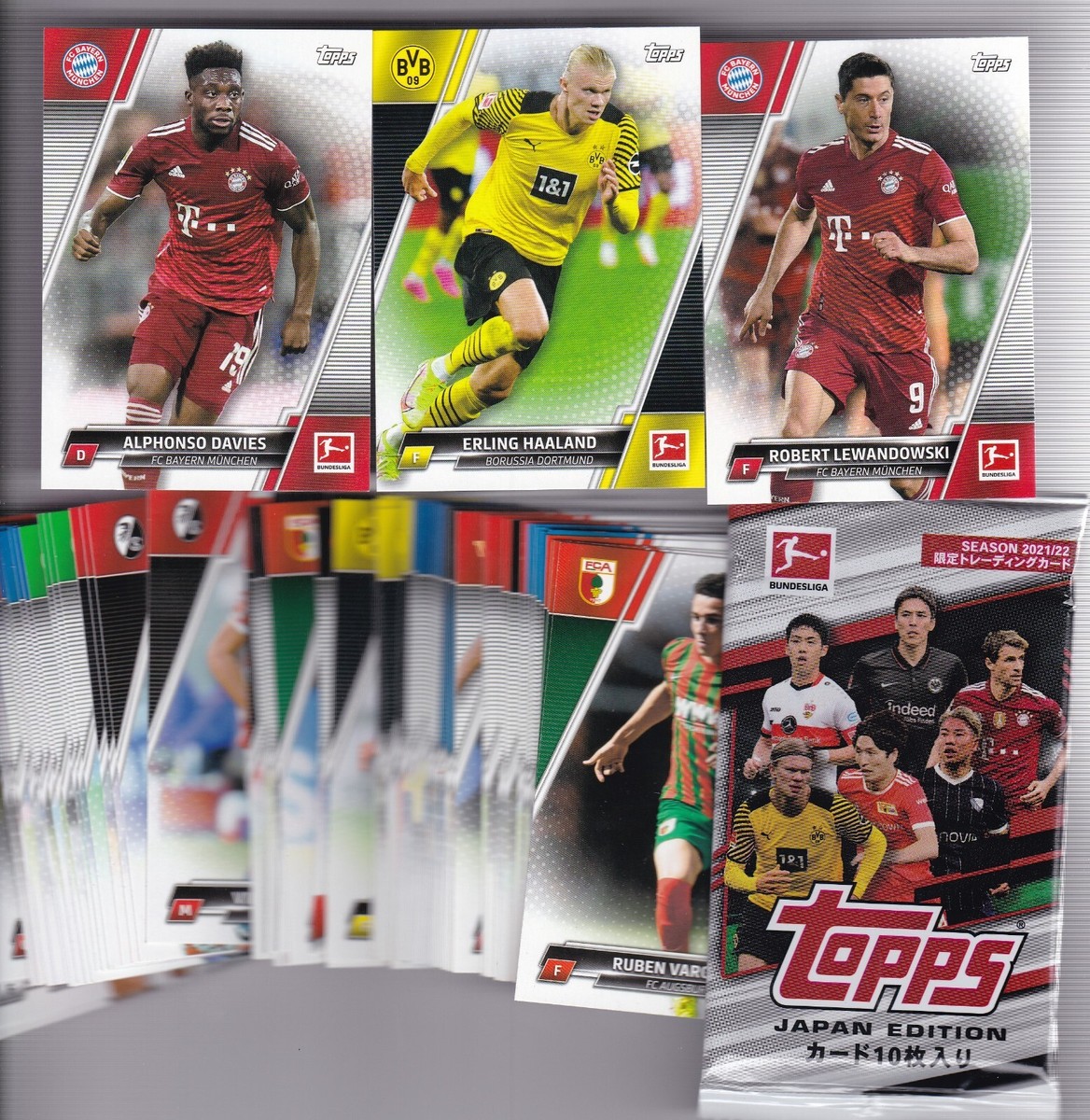 【サッカー選手】トレーディングカード約100枚以上セット 100046411_2.jpg