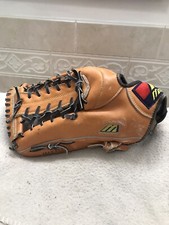 Mizuno Supreme MZS-1313 Barely Used 13  Trapeze Baseball Glove Left Hand Throw