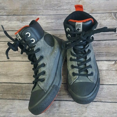 converse asphalt boot