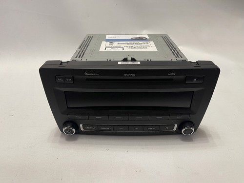 Skoda Octavia Autoradio Radio CD Mp3 Player 1Z0035161G + CODE - Bild 8 von 8