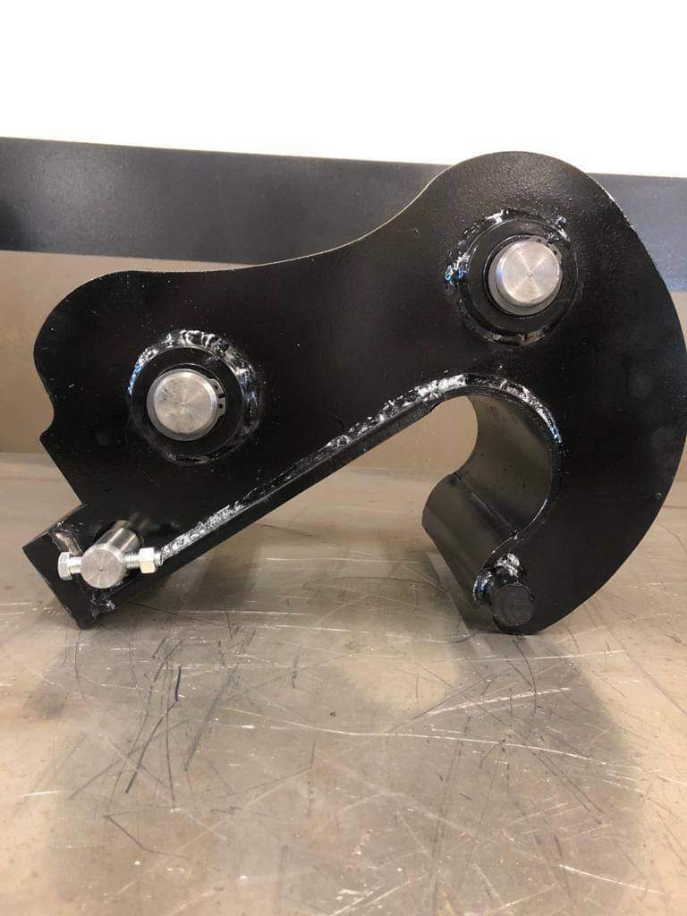 Bobcat 325 x change coupler direct fit made from 1/2 AR400 comes with2 pins