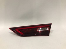Feu arrière Infiniti Q60