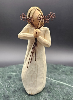 Willow Tree FRIENDSHIP Figurine Susan Lordi Demdaco Figure 2004