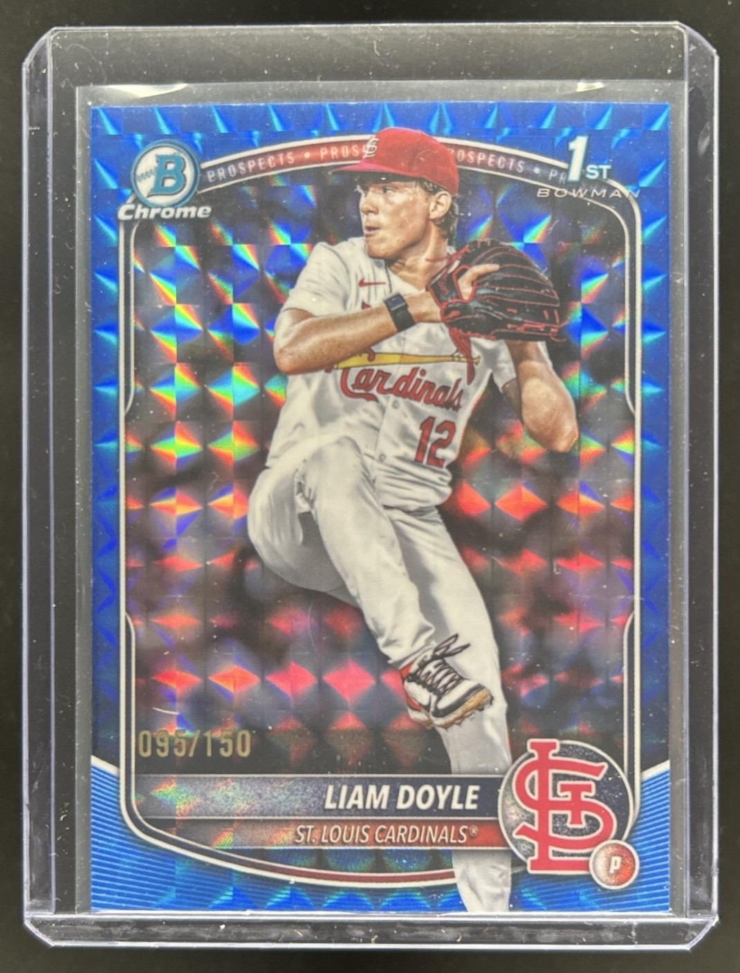 2025 Bowman Draft Liam Doyle Chrome Blue Geometric Refractor 1st #/150 Cardinals
