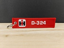 W1-38 Mc Cormick D-324 D 324 IHC Traktor Schlepper Trecker Oldtimer Anhänger NEU