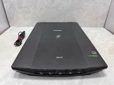 Canon CanoScan LiDE 220 Flatbed Color Image Scanner USB Powered – 4800 DPI CIS