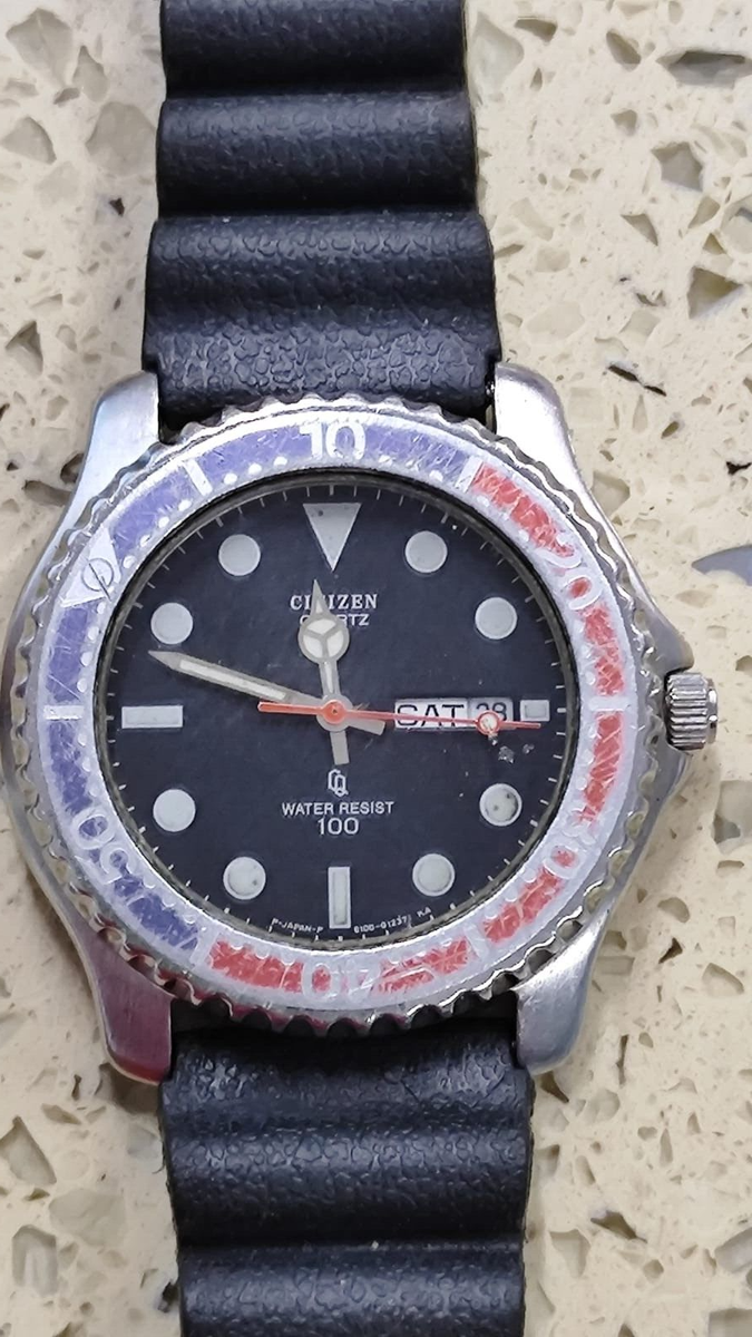 MENS CITIZEN 100M PEPSI DIVERS BLACK DIAL QUARTZ 6100 G034758K