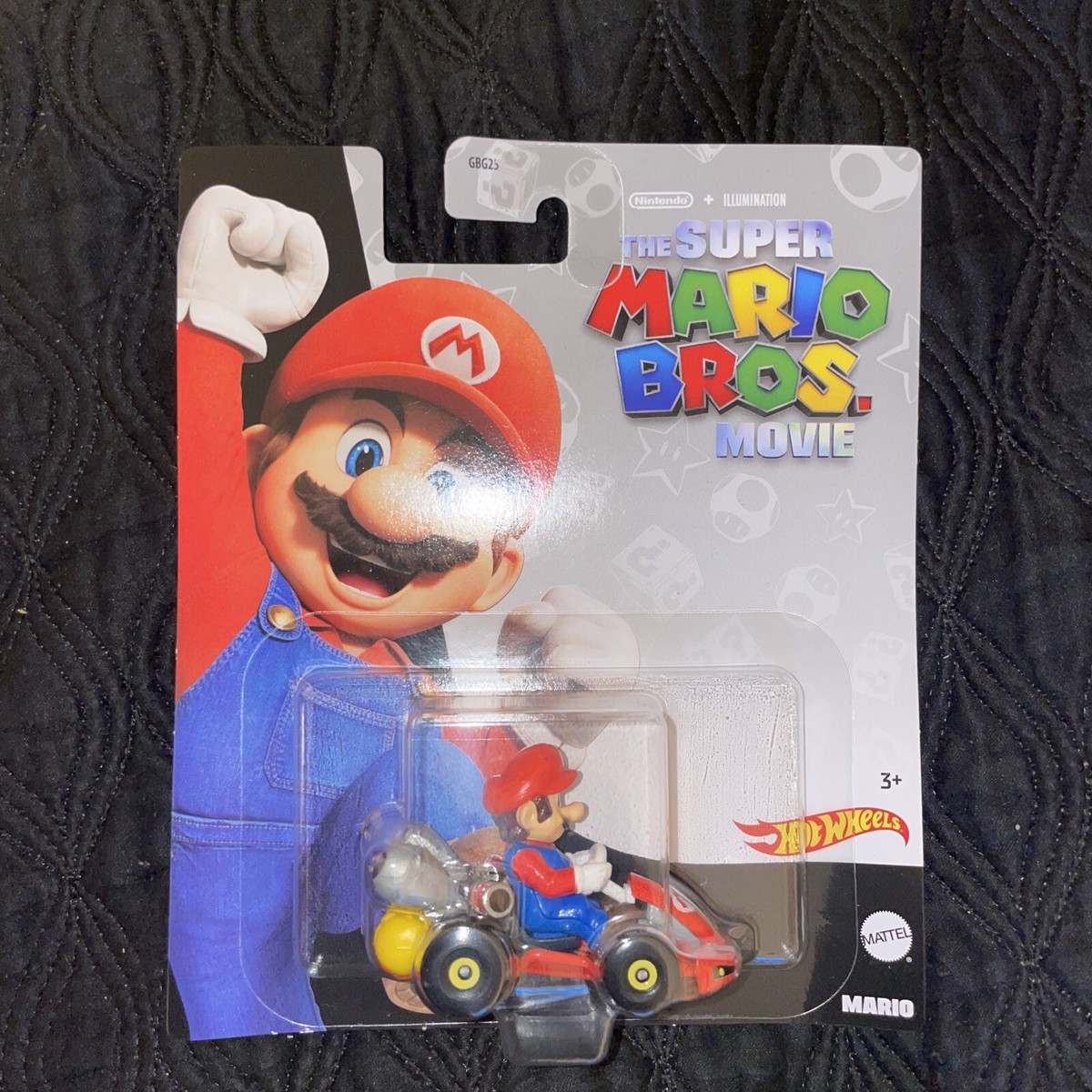 Hot Wheels Super Mario Bros – Luigi Sneakerkart (GLP37) – Spielzeugauto Aus Der Mario Kart Serie
