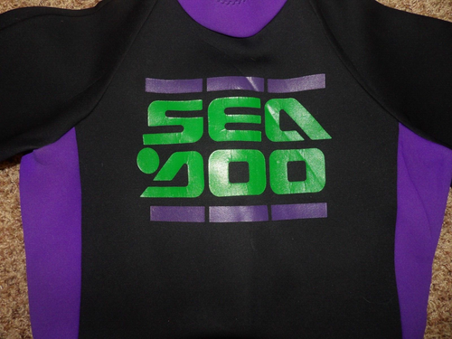 WOMEN'S SEA DOO SHORT SLEEVE WET SUIT BLACK AND PURPLE SIZE LT - Picture 2 of 6