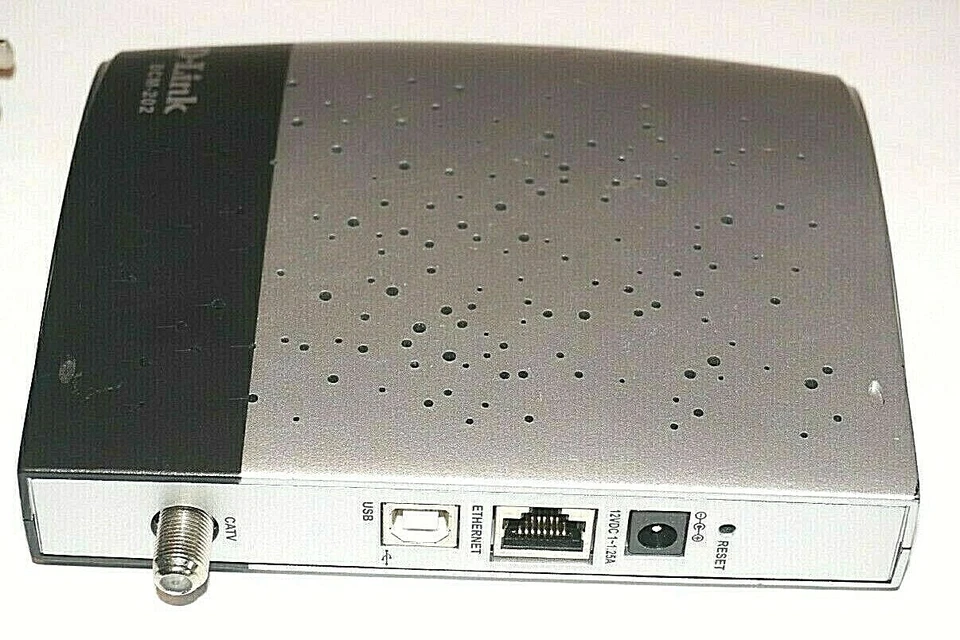 D-Link Model: DCM-202 Docsis 2.0 USB/Ethernet Cable Modem - Image 2 of 4